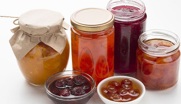 Crème de tapioca à l'orgeat et aux fraises Crème de tapioca à l'orgeat et aux fraises