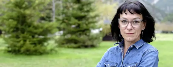 Corinne Morel Darleux : La dignité du présent